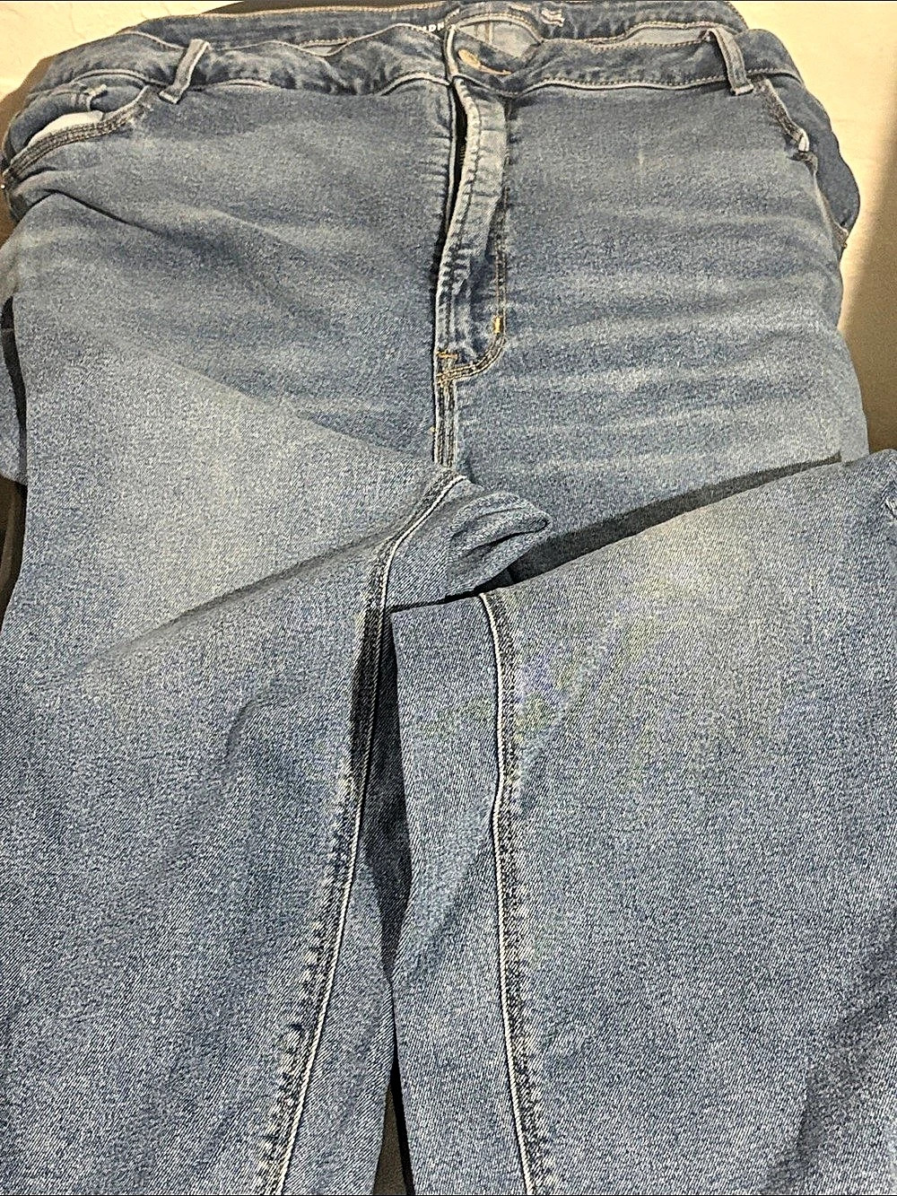 Old Navy Super Skinny Jeans in Blue Waist 28
